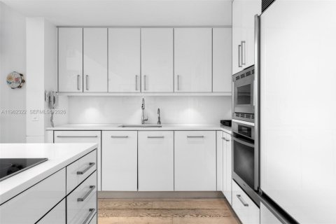 Купить кондоминиум в Майами-Бич, Флорида 3 спальни, 279.17м2, № 2043460 - фото 11