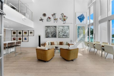 Купить кондоминиум в Майами-Бич, Флорида 3 спальни, 279.17м2, № 2043460 - фото 2