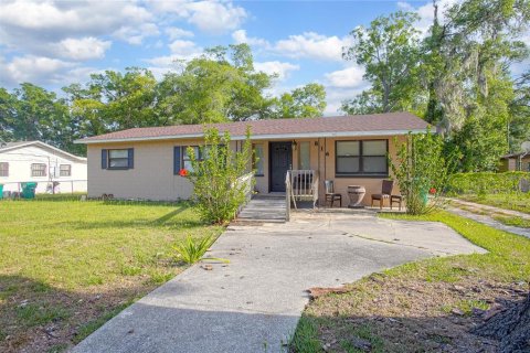 House in DeLand, Florida 3 bedrooms, 103.68 sq.m. № 1734026 - photo 1