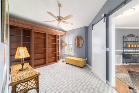 House in The Villages, Florida 2 bedrooms, 106.47 sq.m. № 1919673 - photo 17