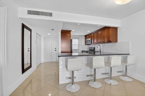 Condo in Boca Raton, Florida, 1 bedroom № 2247802
