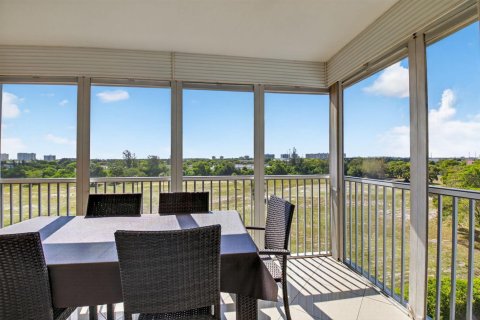 Condo in Boca Raton, Florida, 1 bedroom  № 2247802 - photo 28