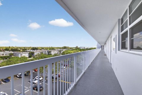 Condo in Boca Raton, Florida, 1 bedroom  № 2247802 - photo 4