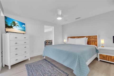 Casa en venta en Holmes Beach, Florida, 3 dormitorios, 139.54 m2 № 2105257 - foto 22