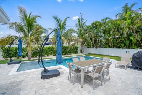Casa en venta en Holmes Beach, Florida, 3 dormitorios, 139.54 m2 № 2105257 - foto 6