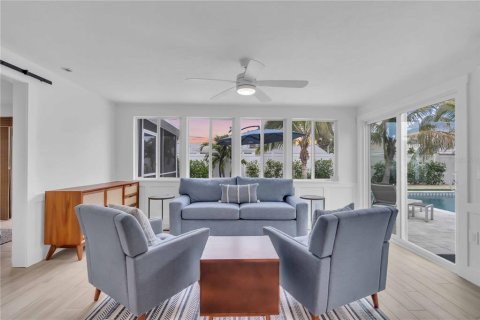 Casa en venta en Holmes Beach, Florida, 3 dormitorios, 139.54 m2 № 2105257 - foto 18