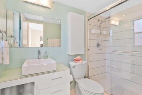 Copropriété à vendre à Lauderdale Lakes, Floride: 2 chambres, 93.83 m2 № 1863286 - photo 9