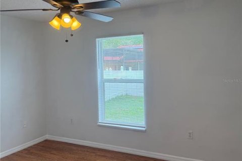 House in Kissimmee, Florida 4 bedrooms, 164.25 sq.m. № 2213998 - photo 21