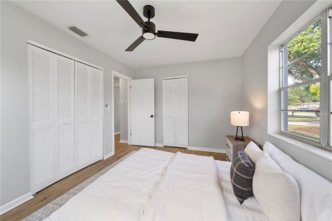 Villa ou maison à vendre à Deltona, Floride: 2 chambres, 81.75 m2 № 1902325 - photo 9