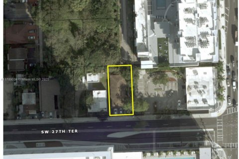 Commercial property in Miami, Florida 174.47 sq.m. № 1863281 - photo 1