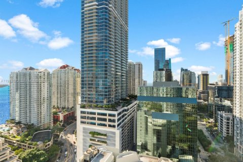 Condo in Miami, Florida, 2 bedrooms  № 2040041 - photo 10