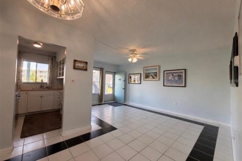 Купить кондоминиум в Дейтона-Бич, Флорида 5 комнат, 56.86м2, № 2227606 - фото 6
