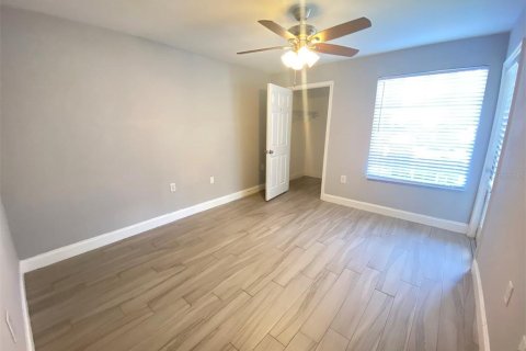 Condominio en alquiler en Orlando, Florida, 2 dormitorios, 80.27 m2 № 1824234 - foto 10