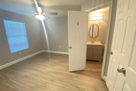 Condominio en alquiler en Orlando, Florida, 2 dormitorios, 80.27 m2 № 1824234 - foto 9