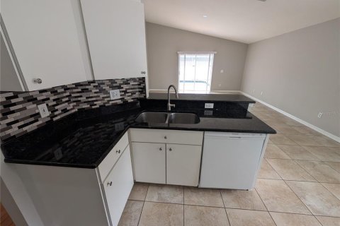Villa ou maison à louer à Valrico, Floride: 3 chambres, 129.51 m2 № 2416753 - photo 6