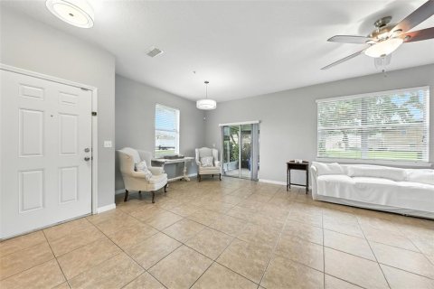 Townhouse in Winter Garden, Florida 3 bedrooms, 132.11 sq.m. № 1823179 - photo 7