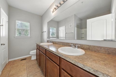 Townhouse in Winter Garden, Florida 3 bedrooms, 132.11 sq.m. № 1823179 - photo 21
