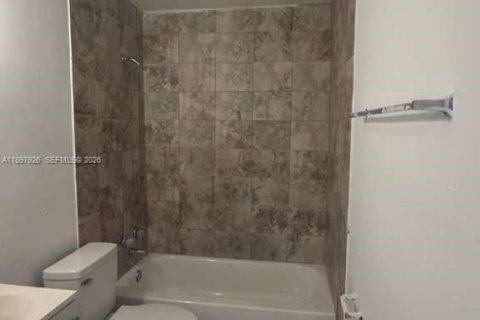 House in Jacksonville, Florida 5 bedrooms № 2081568 - photo 27