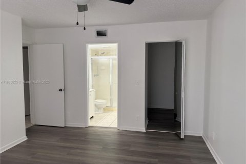 Copropriété à louer à West Palm Beach, Floride: 2 chambres, 102.75 m2 № 1932372 - photo 14