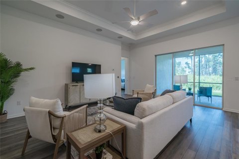 House in Land O' Lakes, Florida 2 bedrooms, 193.89 sq.m. № 1901950 - photo 30