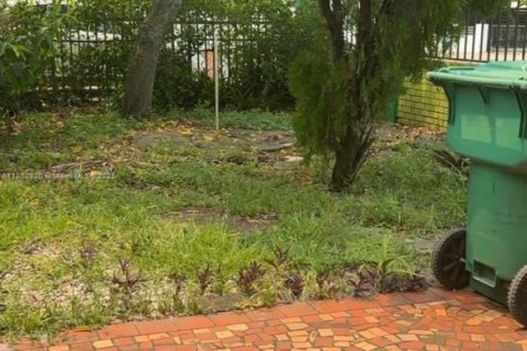 Casa en venta en Miami, Florida, 2 dormitorios, 67.35 m2 № 1891755 - foto 3
