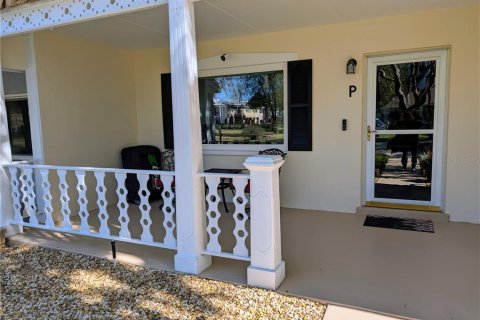 Adosado en venta en Ocala, Florida, 2 dormitorios, 177.26 m2 № 2097271 - foto 2