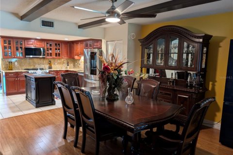 Adosado en venta en Ocala, Florida, 2 dormitorios, 177.26 m2 № 2097271 - foto 5