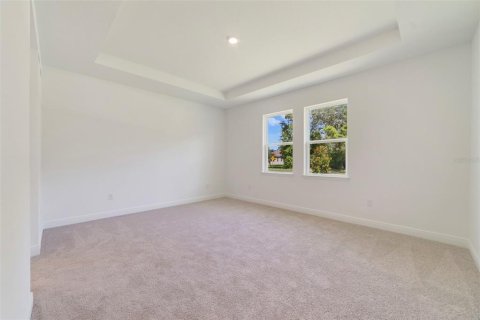 House in Apopka, Florida 4 bedrooms, 256.78 sq.m. № 1629631 - photo 16