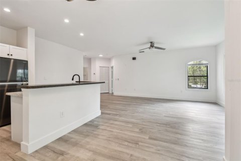 Condominio en venta en Palm Harbor, Florida, 2 dormitorios, 112.78 m2 № 1776861 - foto 12