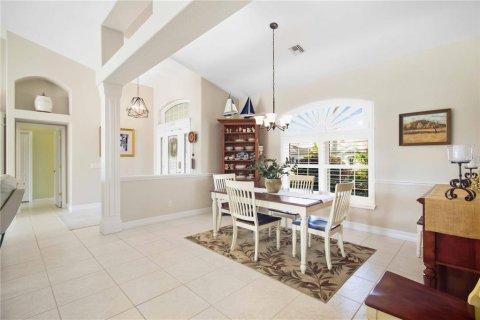 House in Rotonda, Florida 3 bedrooms, 220.18 sq.m. № 2393674 - photo 8