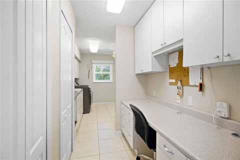 House in Rotonda, Florida 3 bedrooms, 220.18 sq.m. № 2393674 - photo 26