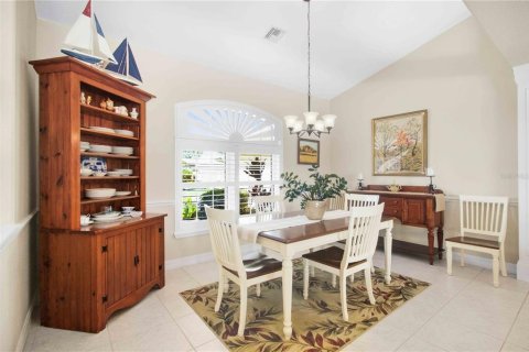 House in Rotonda, Florida 3 bedrooms, 220.18 sq.m. № 2393674 - photo 6