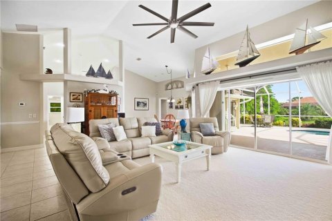 House in Rotonda, Florida 3 bedrooms, 220.18 sq.m. № 2393674 - photo 13