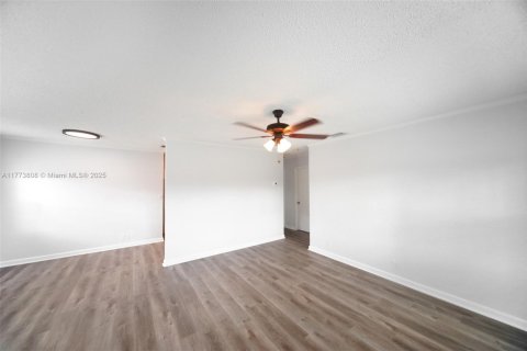 House in West Palm Beach, Florida 3 bedrooms № 2077011 - photo 20