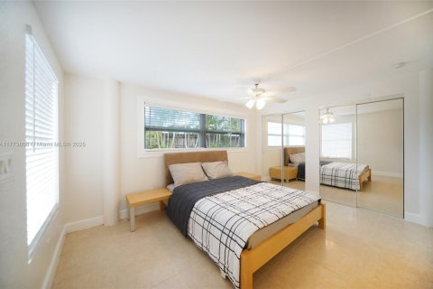 House in West Palm Beach, Florida 3 bedrooms № 2077011 - photo 8