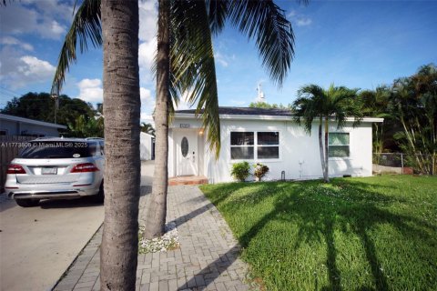 House in West Palm Beach, Florida 3 bedrooms № 2077011 - photo 22