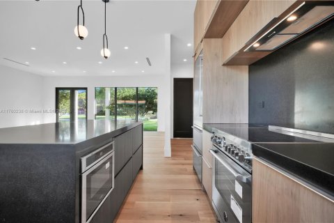 Casa en venta en Palmetto Bay, Florida, 5 dormitorios, 232.44 m2 № 1692383 - foto 13
