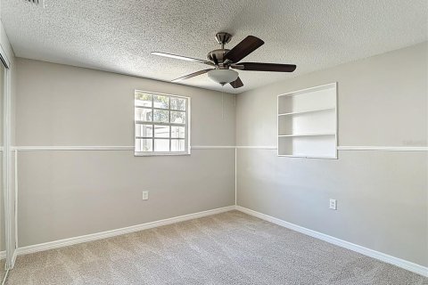 House in Hudson, Florida 3 bedrooms, 130.06 sq.m. № 1910134 - photo 14
