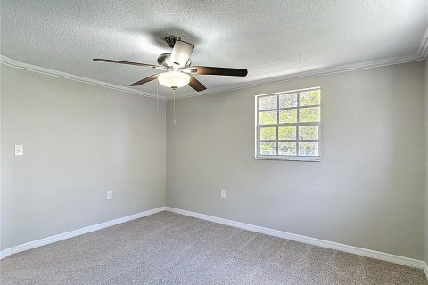 House in Hudson, Florida 3 bedrooms, 130.06 sq.m. № 1910134 - photo 13