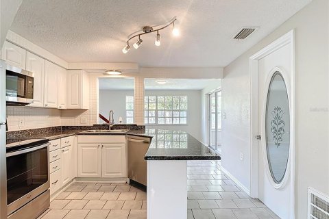 House in Hudson, Florida 3 bedrooms, 130.06 sq.m. № 1910134 - photo 24