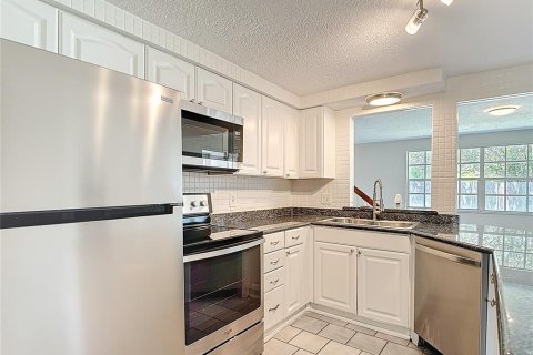 House in Hudson, Florida 3 bedrooms, 130.06 sq.m. № 1910134 - photo 26