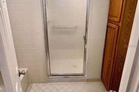 Touwnhouse à louer à Orlando, Floride: 3 chambres, 149.2 m2 № 2213046 - photo 15