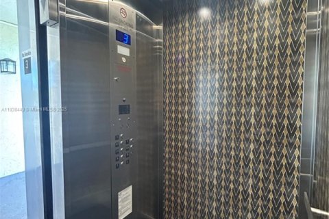 Купить кондоминиум в Плантация, Флорида 2 спальни, 88.44м2, № 1827462 - фото 18