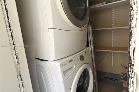 Купить кондоминиум в Плантация, Флорида 2 спальни, 88.44м2, № 1827462 - фото 5