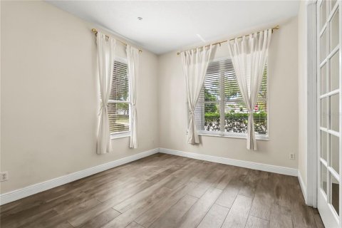 Casa en venta en Orlando, Florida, 4 dormitorios, 285.86 m2 № 1918058 - foto 21