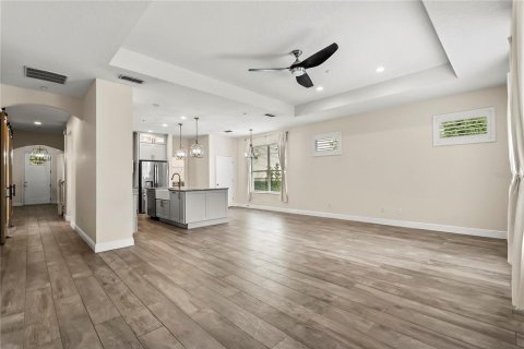 Casa en venta en Orlando, Florida, 4 dormitorios, 285.86 m2 № 1918058 - foto 13