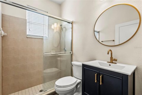 Casa en venta en Orlando, Florida, 4 dormitorios, 285.86 m2 № 1918058 - foto 18