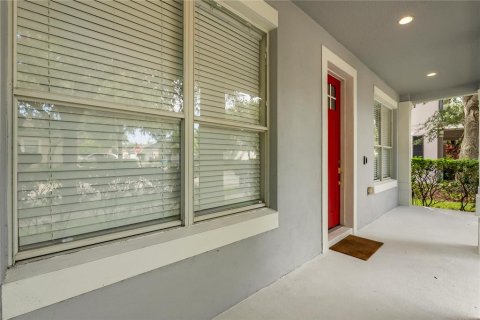 Casa en venta en Orlando, Florida, 4 dormitorios, 285.86 m2 № 1918058 - foto 2
