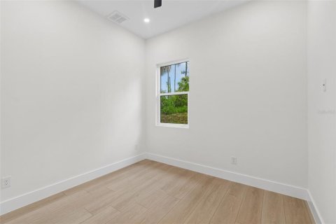 Casa en venta en North Port, Florida, 3 dormitorios, 147.25 m2 № 2167006 - foto 23