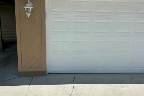 House in Port St. Lucie, Florida 3 bedrooms, 168.25 sq.m. № 2172815 - photo 15